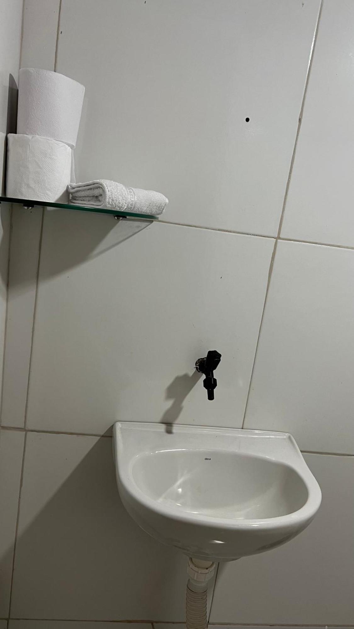 Hostel Renascer Nos Lencois Баррейріняс Екстер'єр фото